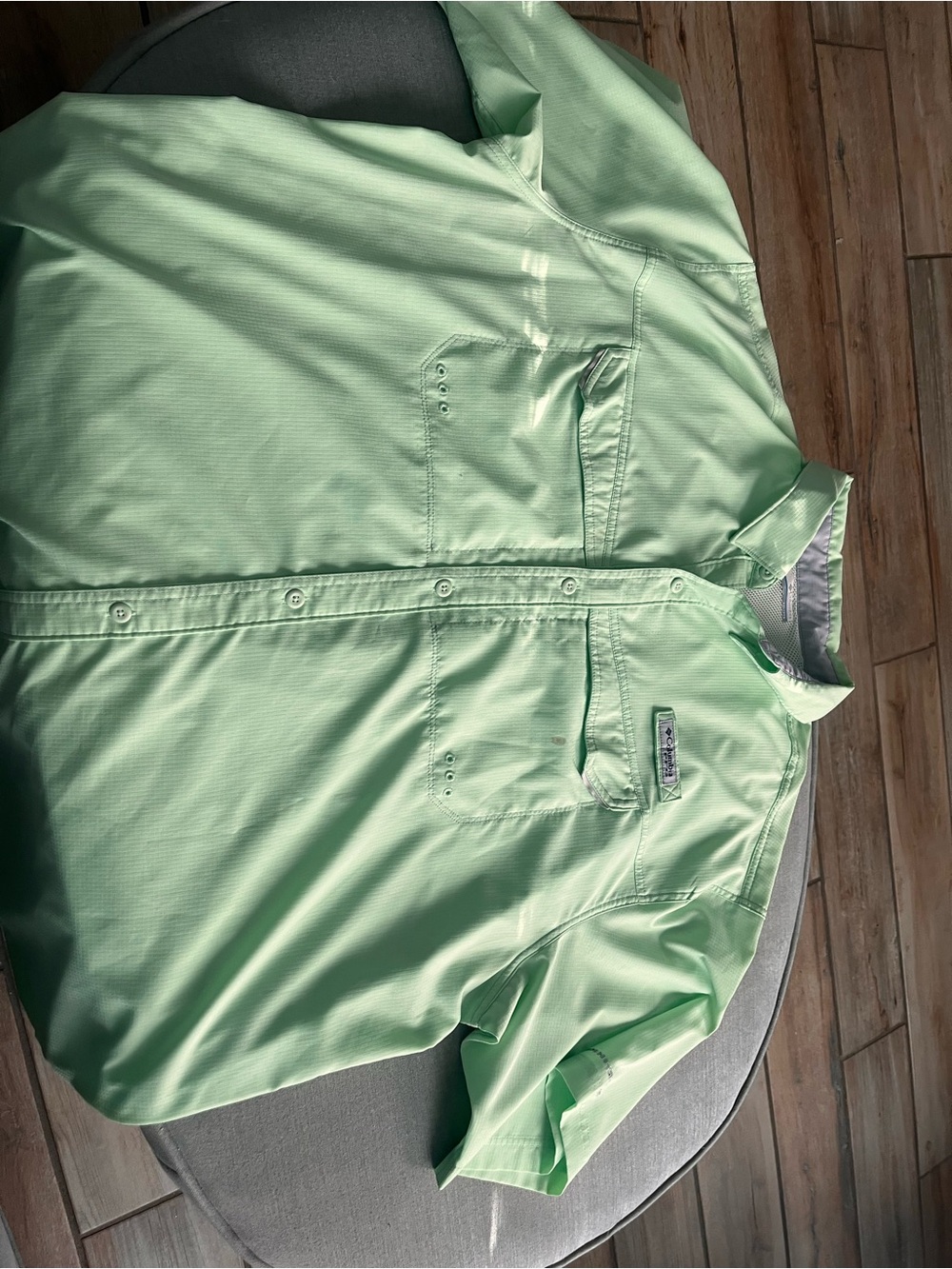 Columbia PFG (Performance Fishing Gear) short-sleeve button-up shirt